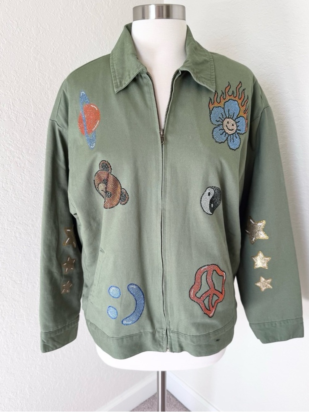 Forever 21 Olive Green Embroidered Patch Utility Jacket
